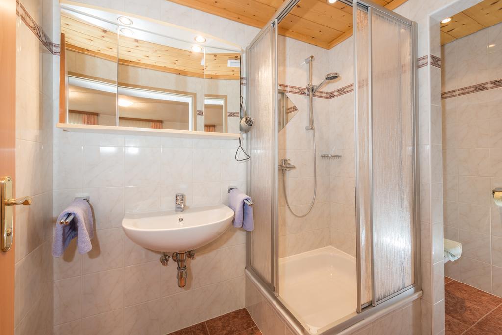 Landhaus Bergzeit Filzmoos Bagian luar foto