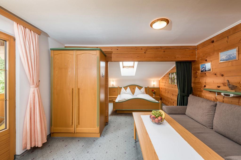 Landhaus Bergzeit Filzmoos Bagian luar foto